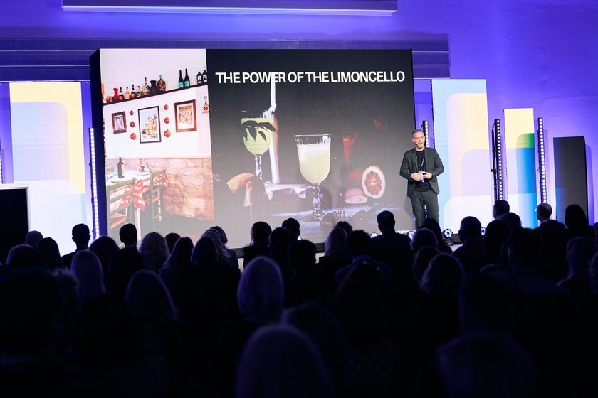 Dado Van Peteghem speaking at Travel summit, Lithuania 2026